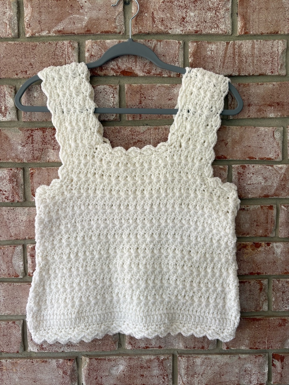 Vintage White Cottagecore BOHO Crochet Knit Sleeveless Sweater Tank Size Small